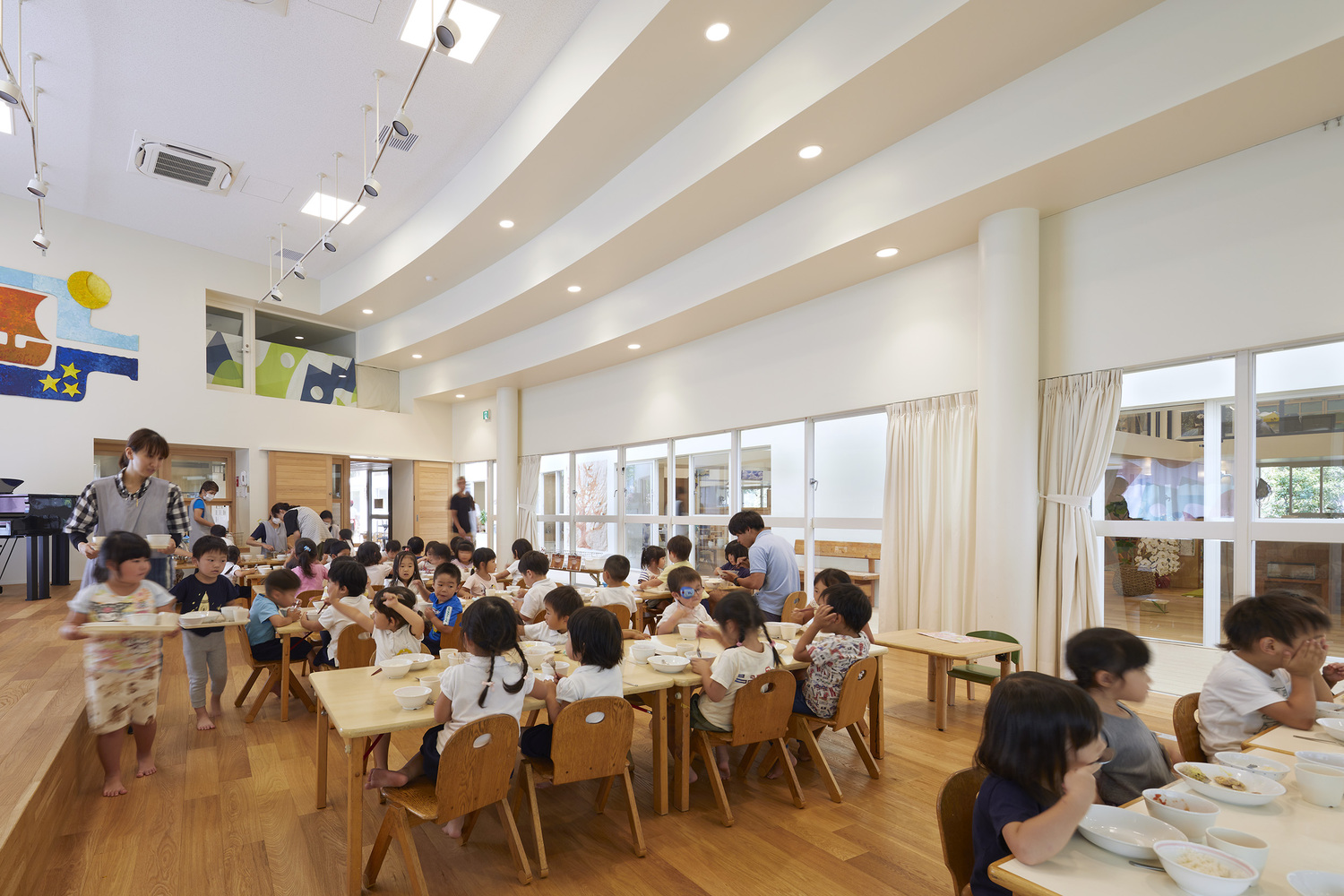 給寶寶添加輔食，是從第6個(gè)月開(kāi)始，還是滿6個(gè)月以后？